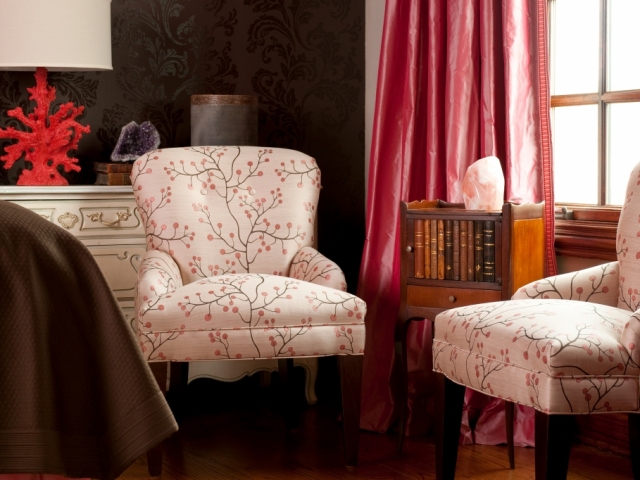 Mira Vista Girl's room